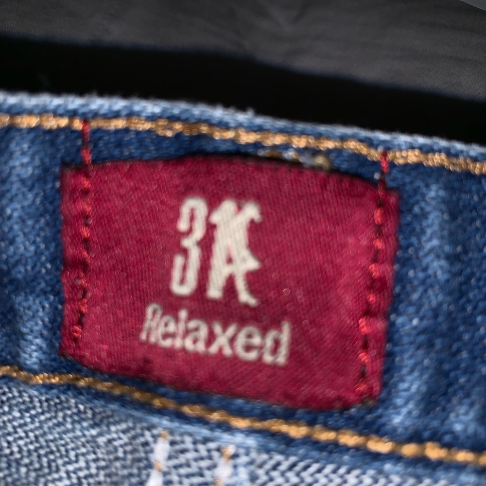 Jeans - Picture 3 of 3